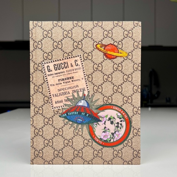 Gucci Other - NWOT Gucci Limited Edition My Gucci Book Oggi Notebook